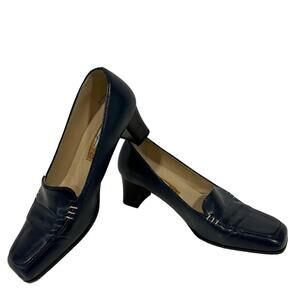 Boutique Size 36 5.5US Italian Leather Loafer Heels Navy Blue Square Toe Oxford